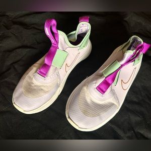 Thank you slip on running shoes in good condition